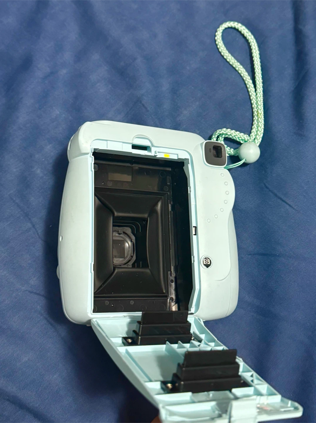 Fujifilm Instax Mini 8 Instant Camera - Light Blue - photo 4