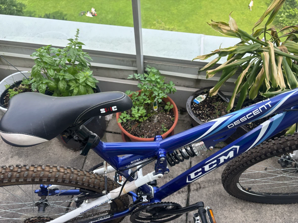CCM Descent Full Suspension Mountain Bike - photo 4