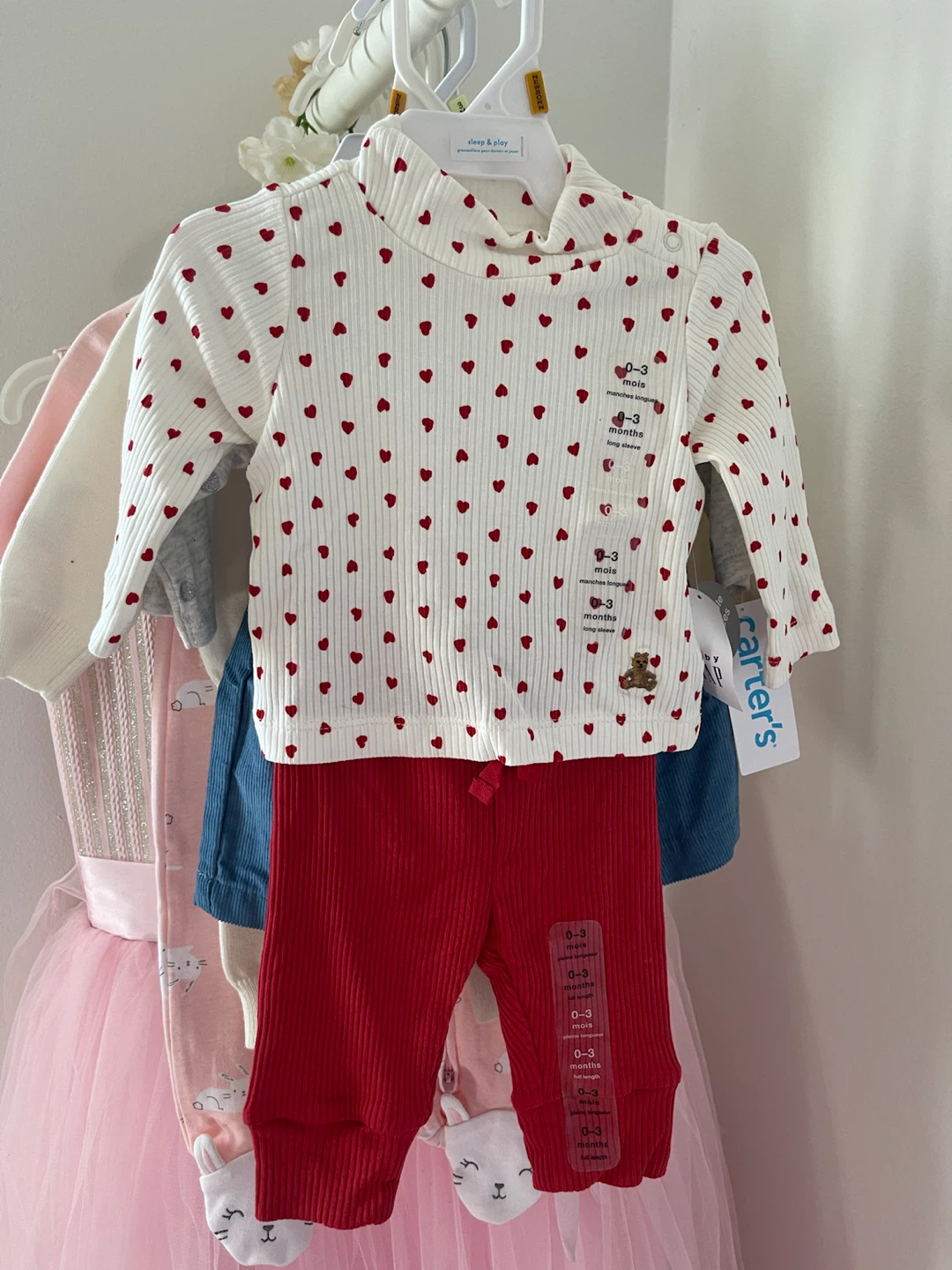 Carter's Baby Girl Outfit Set - photo 2