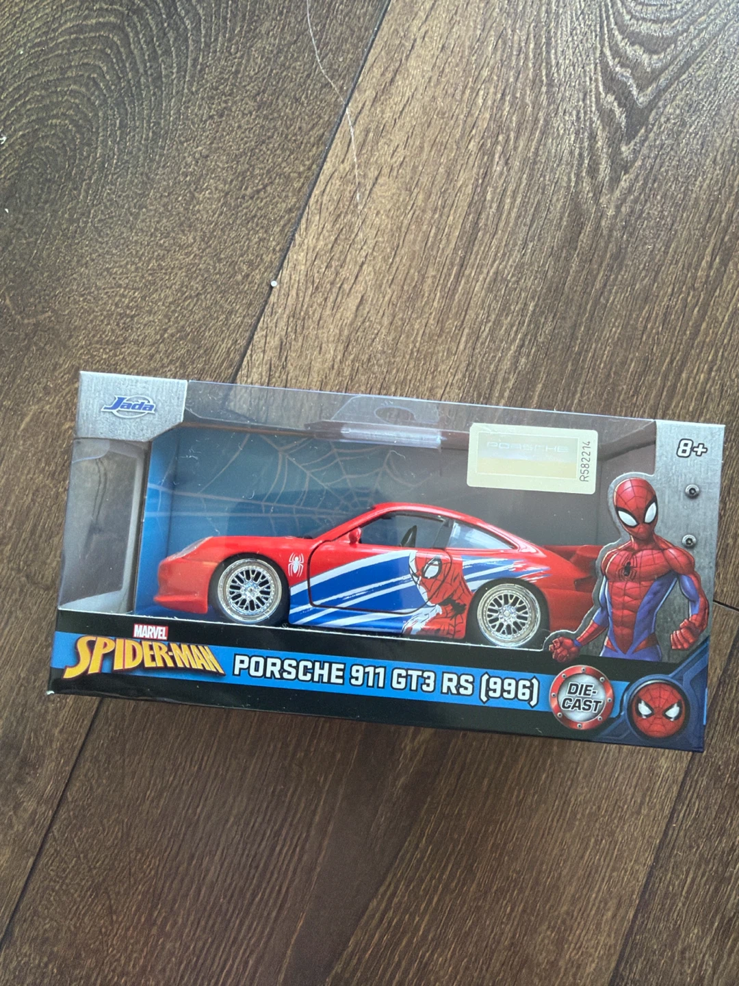 Jada Marvel Spider-Man Porsche 911 GT3 RS (996) Die-Cast Car