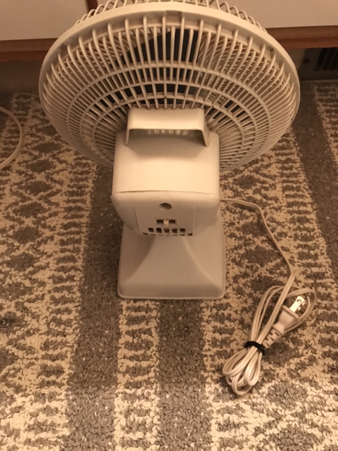 Super Brand Table Fan - photo 2
