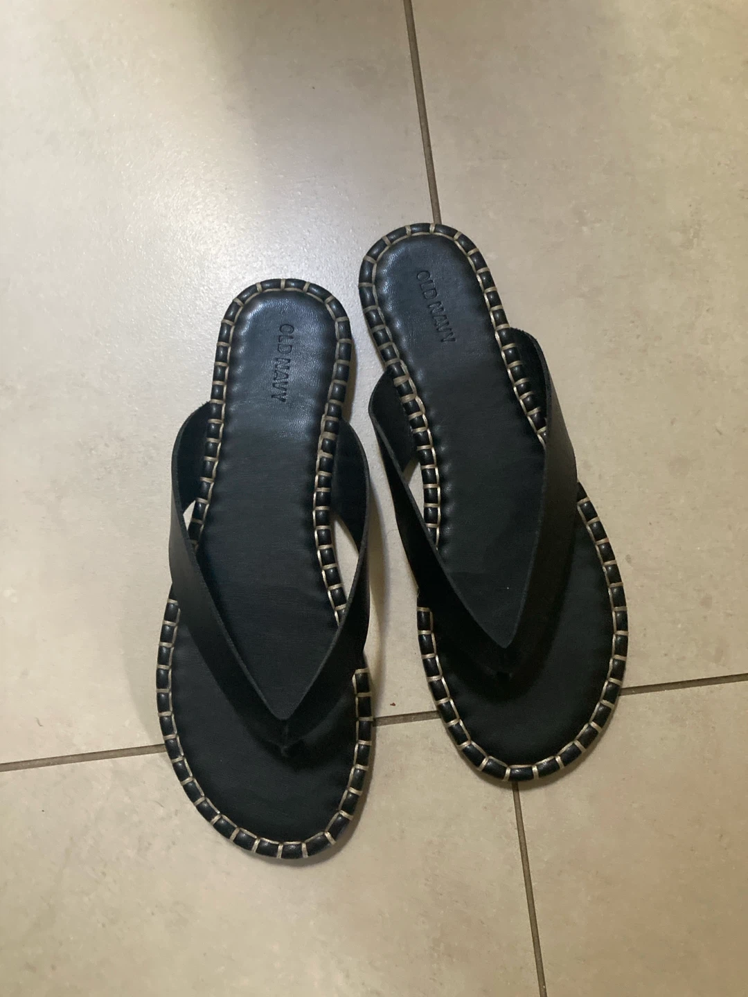 Old Navy Black Sandals