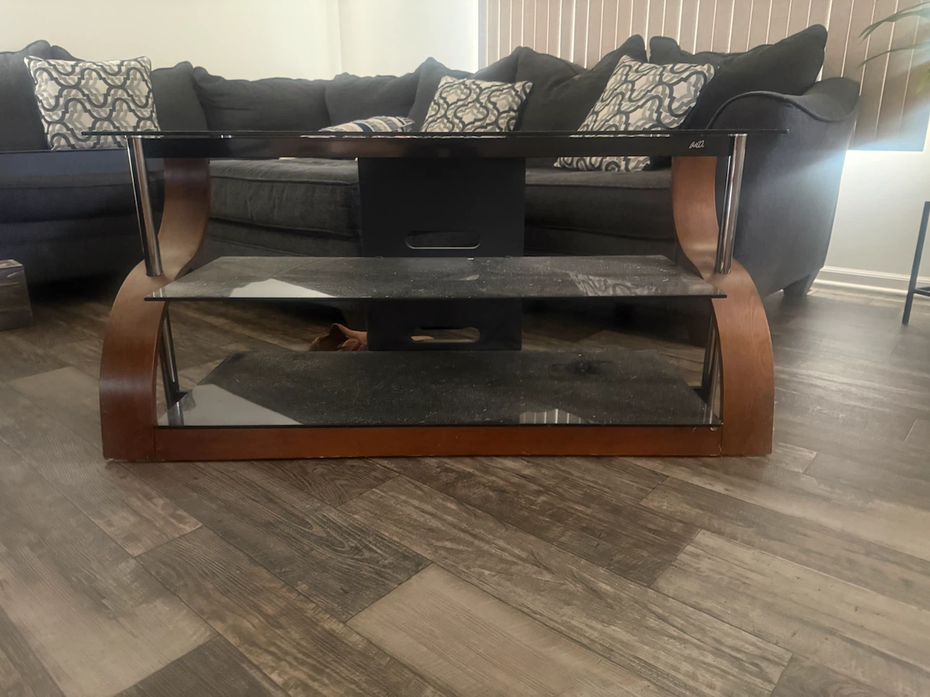Glass top tv stand