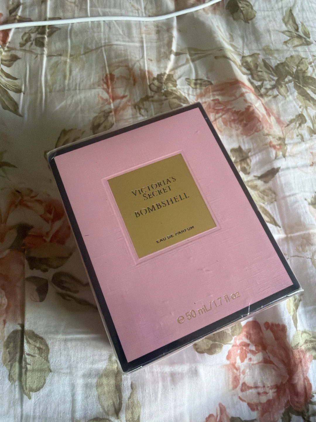 Victoria Secret Bombshell Perfume