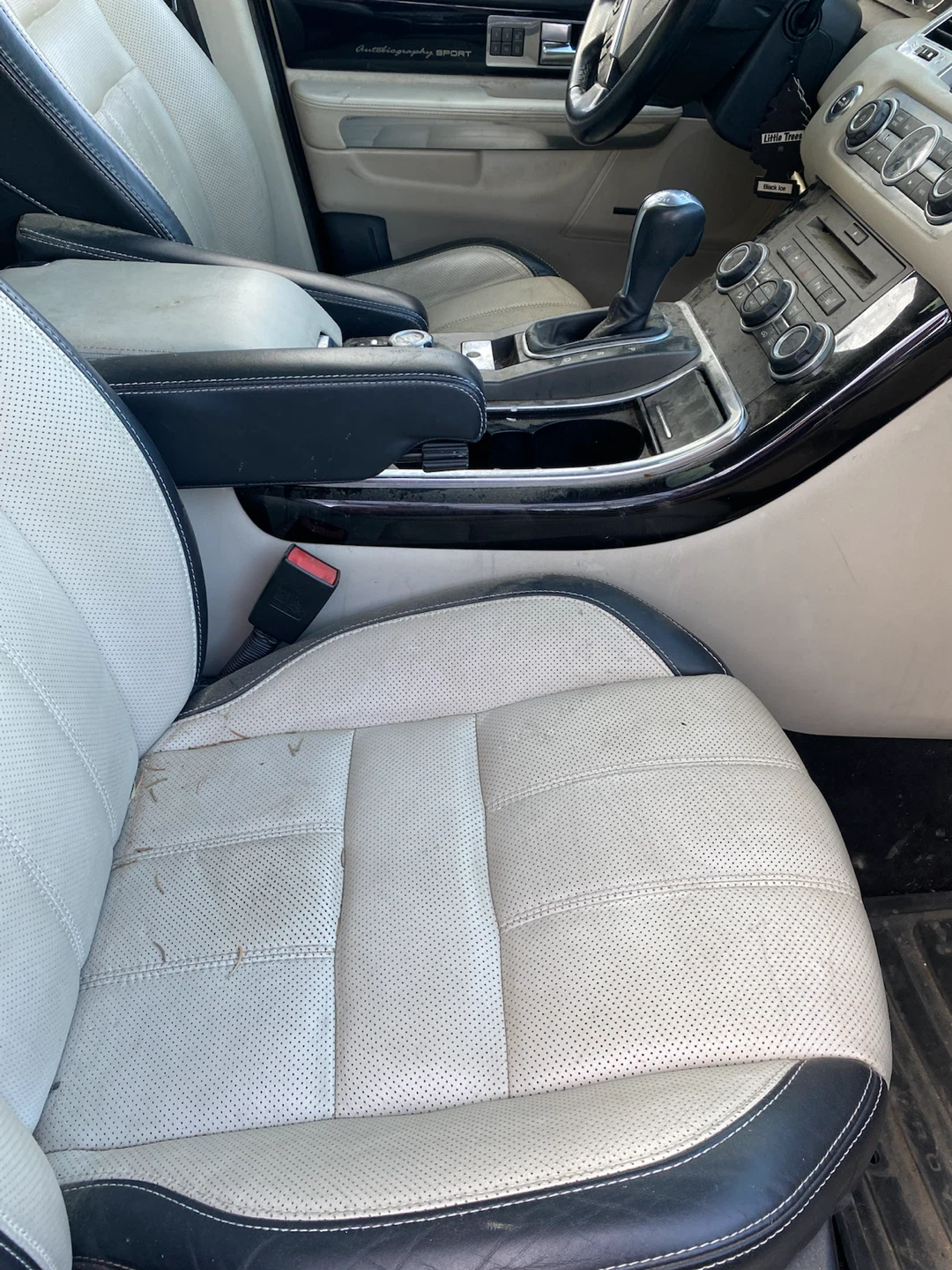 2010 Range Rover Alberta  ACTIVE STATUS asking $5000 - photo 5
