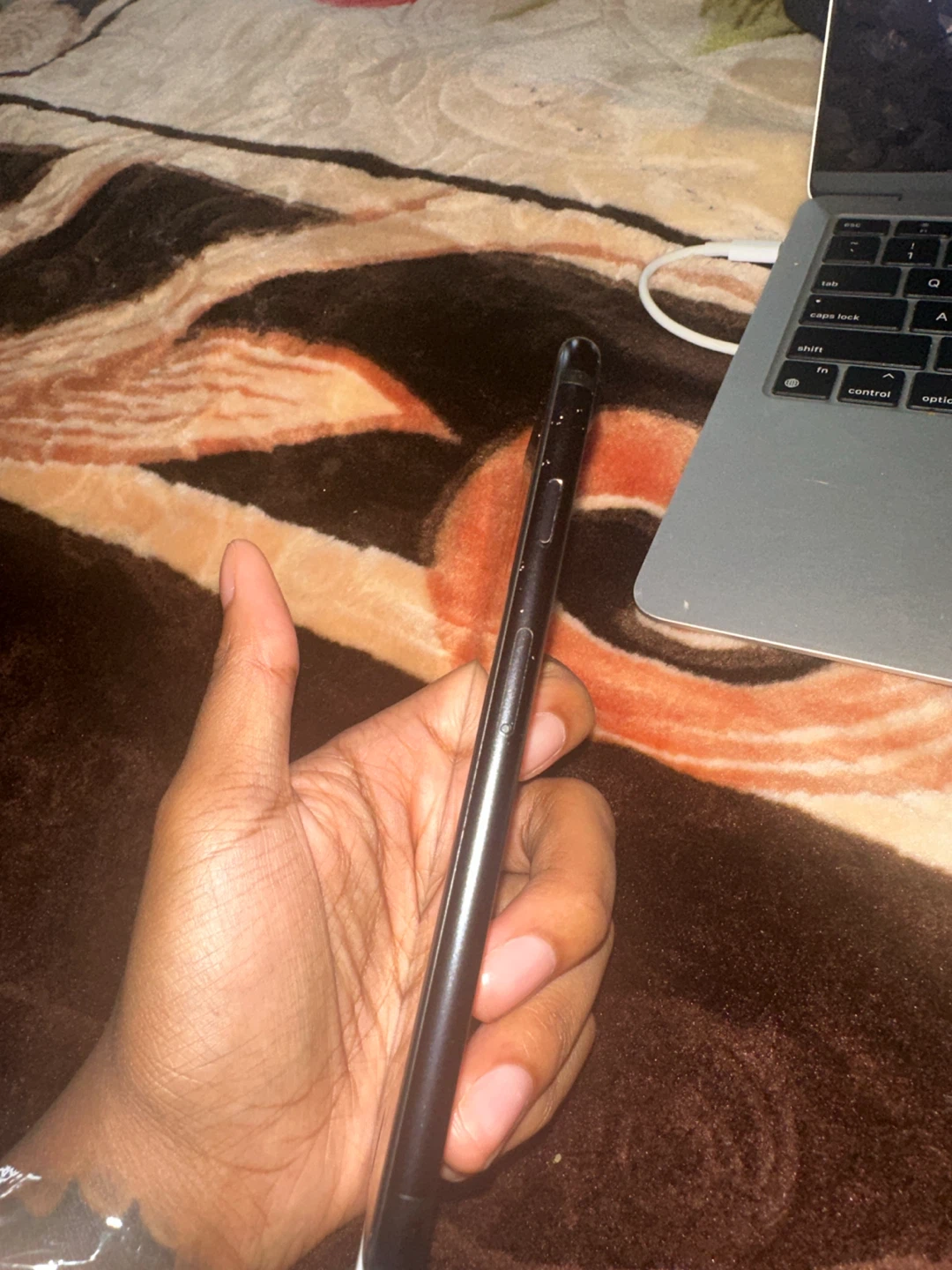 Apple iPhone 7 - photo 4