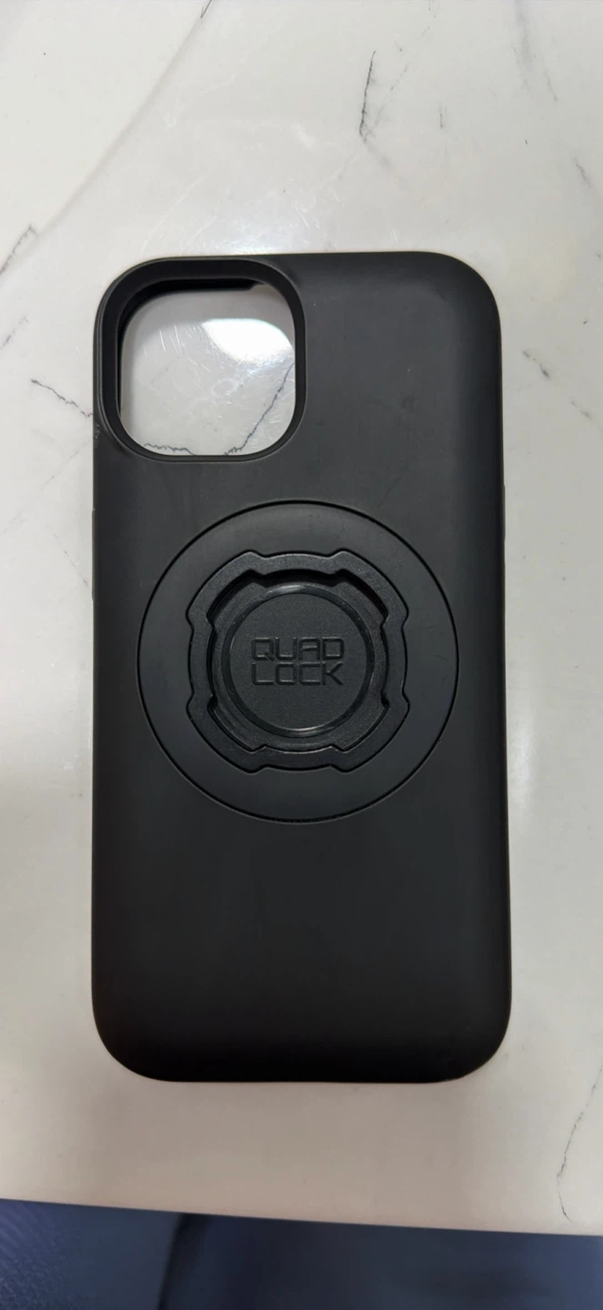 Quad lock iPhone 15 phone case - photo 2