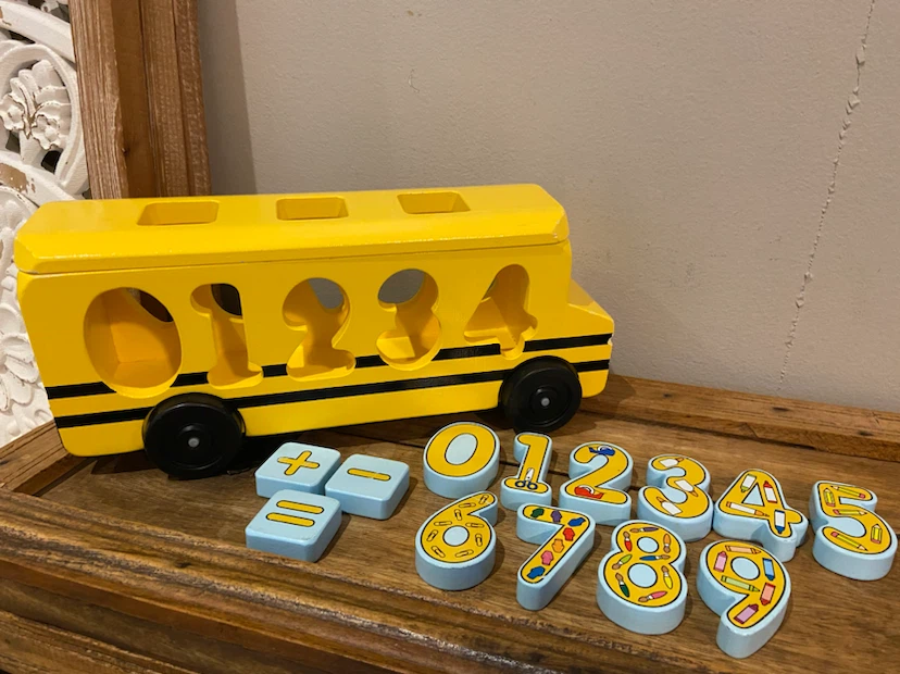 Melissa & Doug Wooden Number Matching Math Bus - photo 2