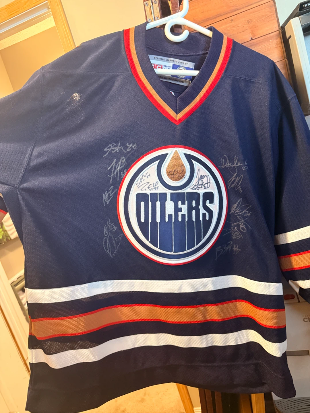 Autograph Oilers Hockey Jersey