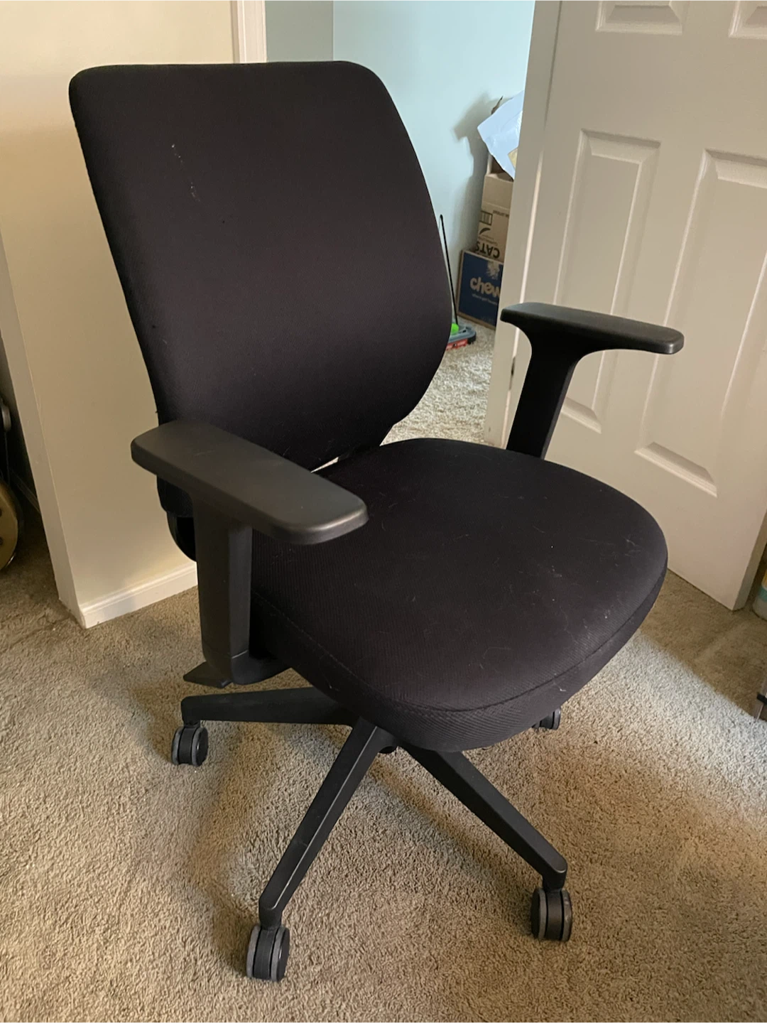 Black Office Chair - photo 4