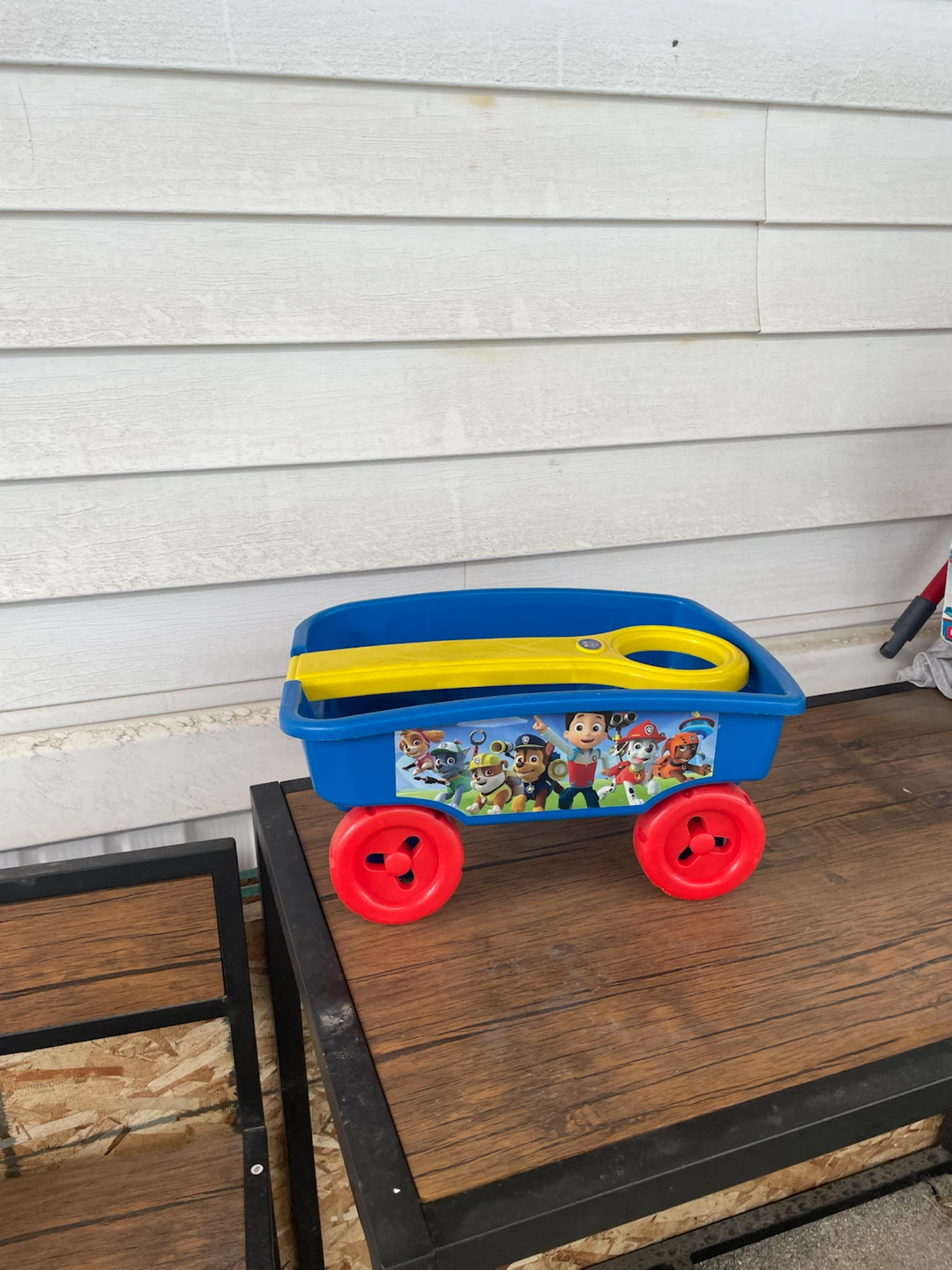 Paw Patrol Wagon with Handle