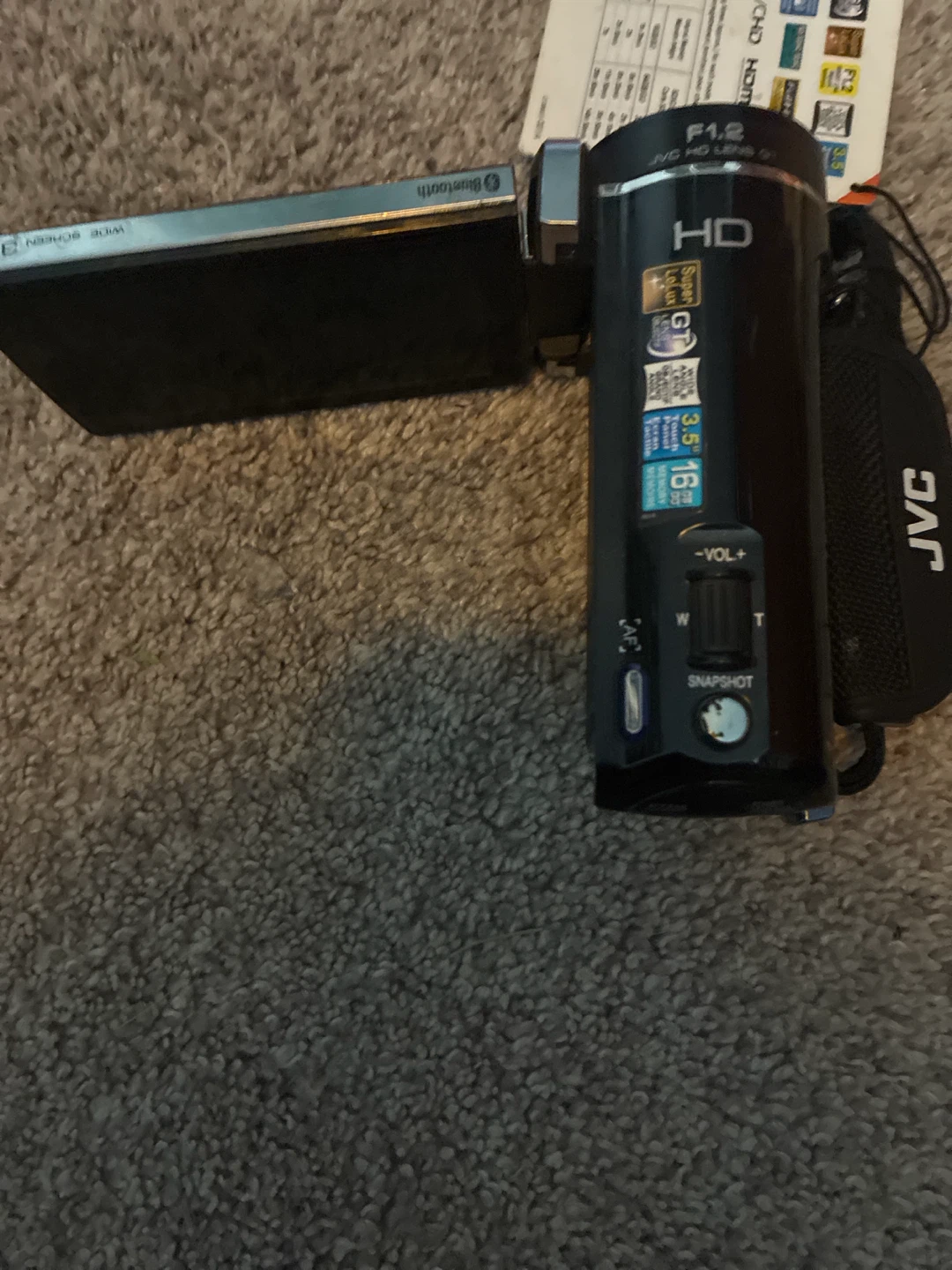 JVC HD Camcorder - photo 2
