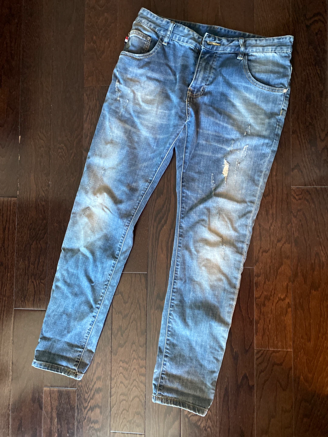 Gucci Distressed Denim Jeans - photo 4