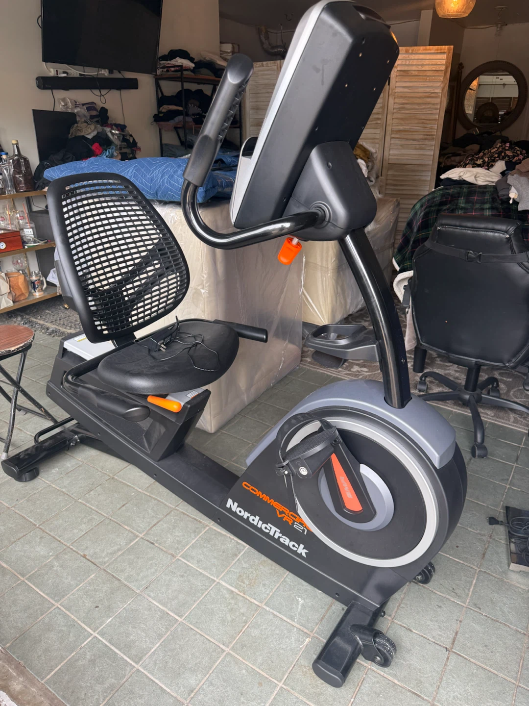 NordicTrack Commercial 21- Recumbent Bike - photo 2