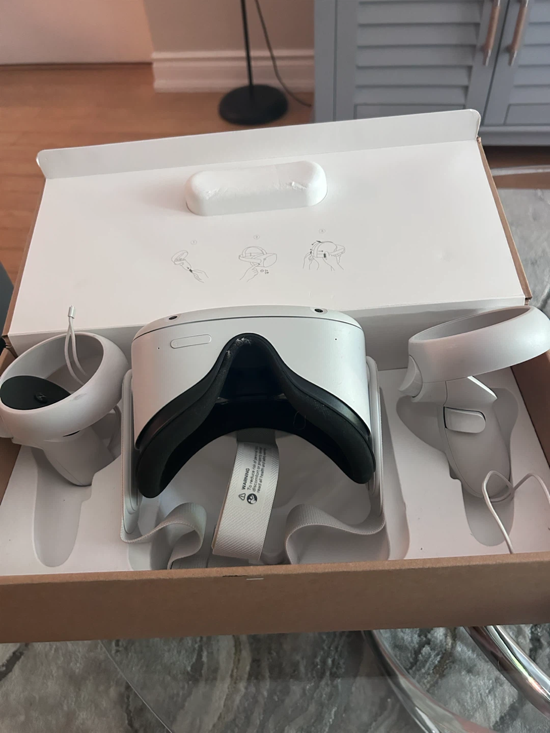 Meta Quest 2 VR Headset - photo 2