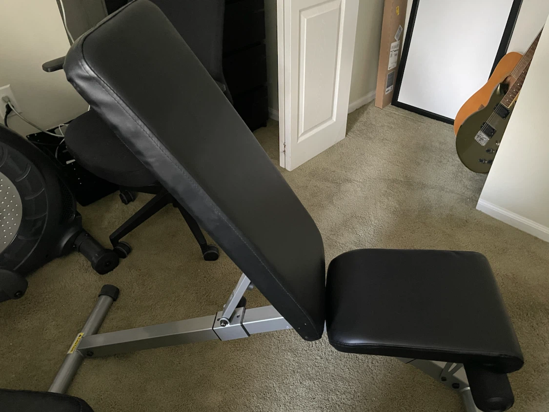 Adjustable Weight Bench