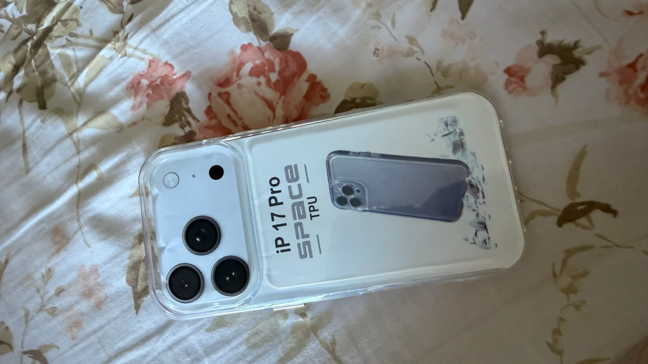 Brand new 17 Pro Phone Case