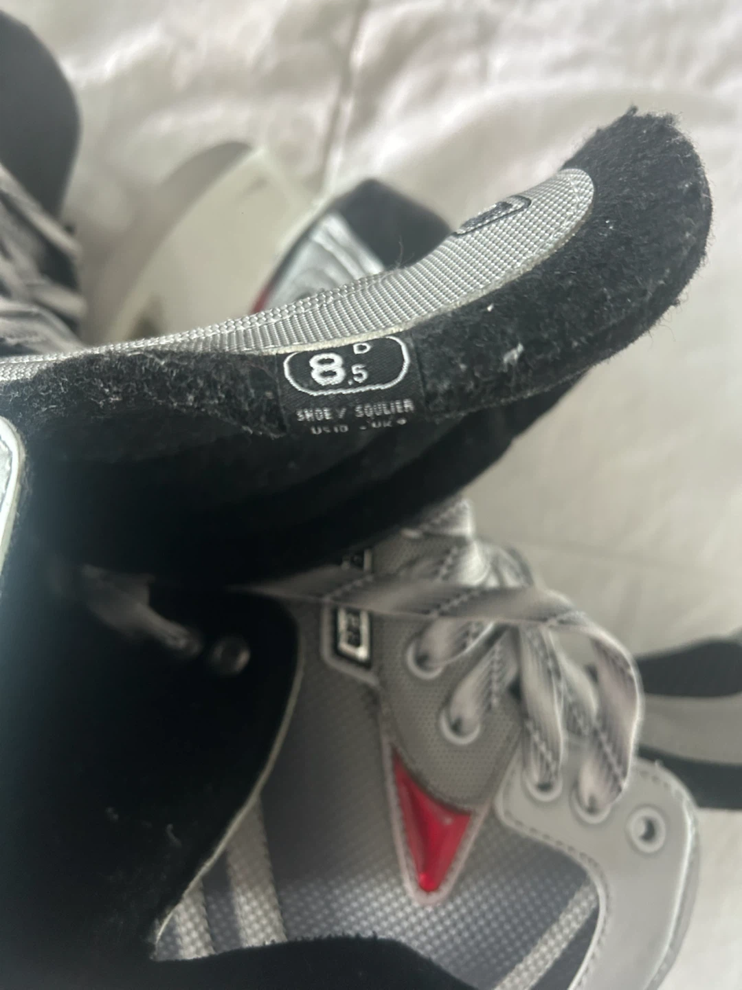 Bauer Vapor XVI Hockey Skates Size 8.5 - photo 3