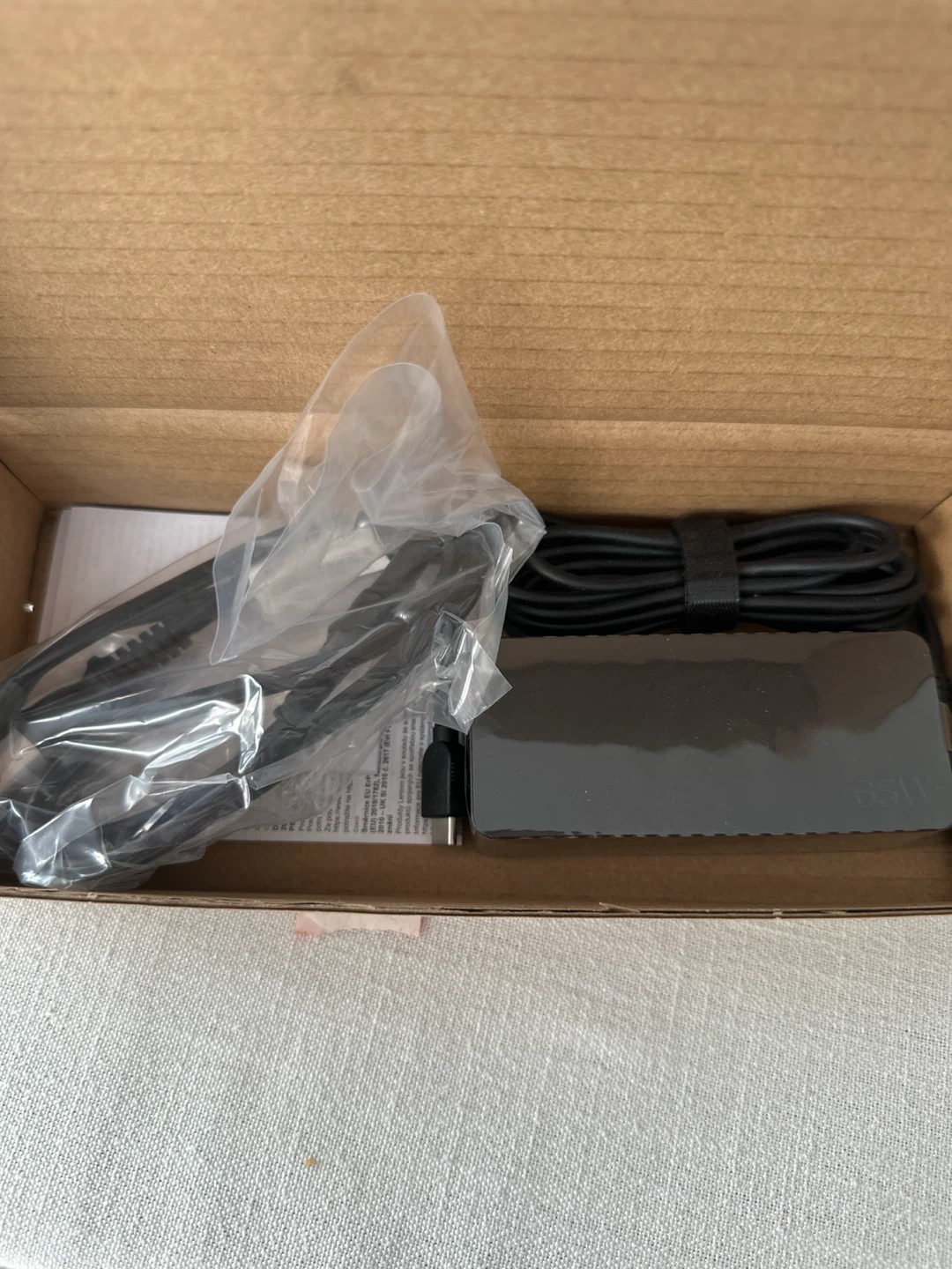 Lenovo 65W Standard AC Adapter (USB Type-C) - photo 2