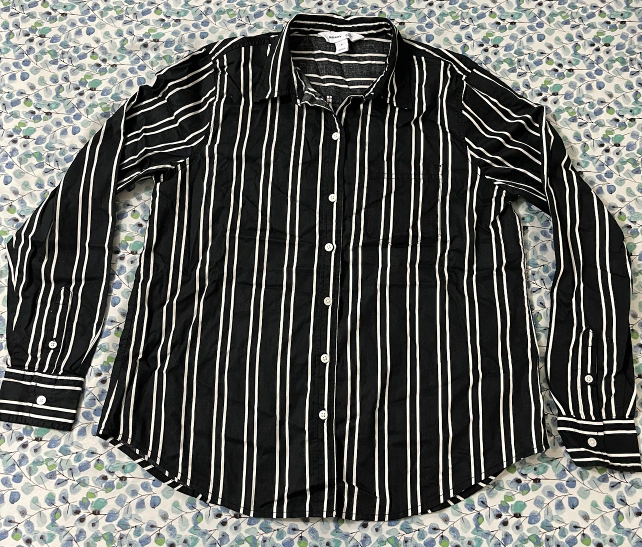 Old Navy Classic Striped Shirt Size S - photo 2