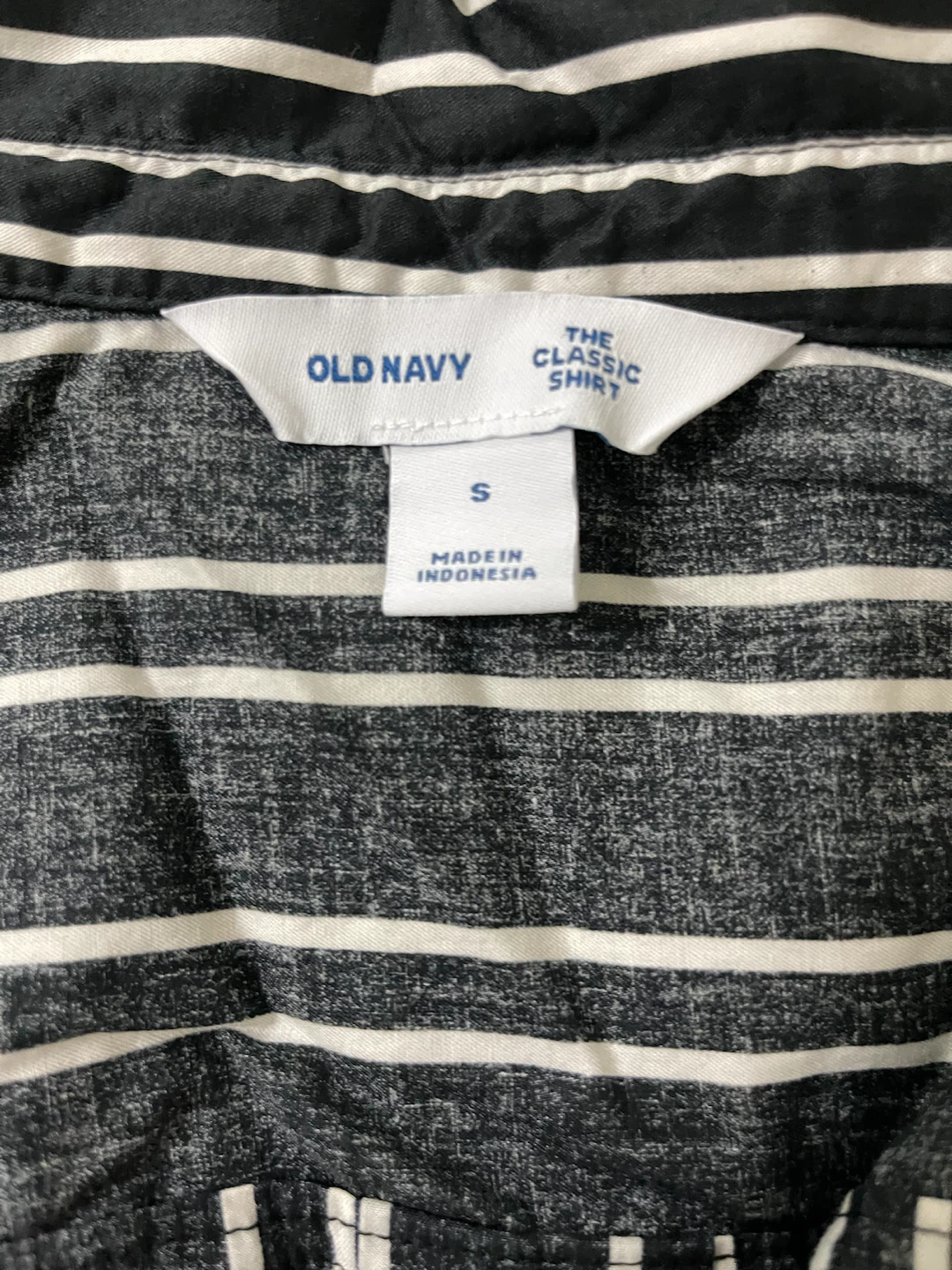 Old Navy Classic Striped Shirt Size S - photo 4