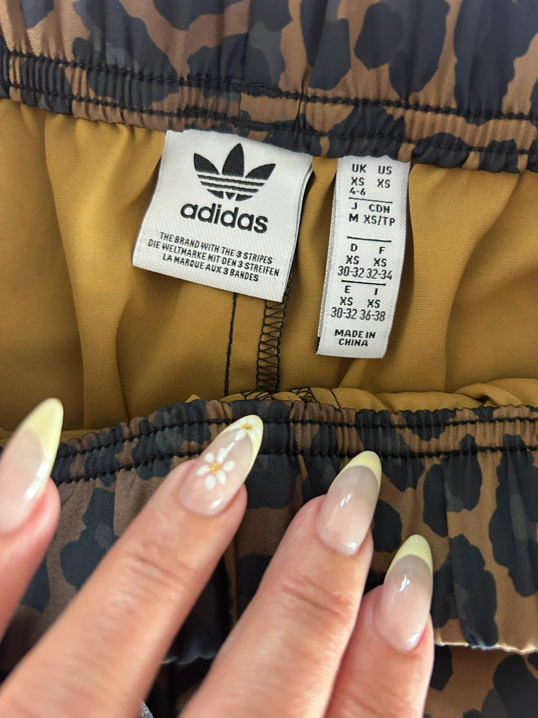 Adidas Leopard Print Track Pants XS - photo 3