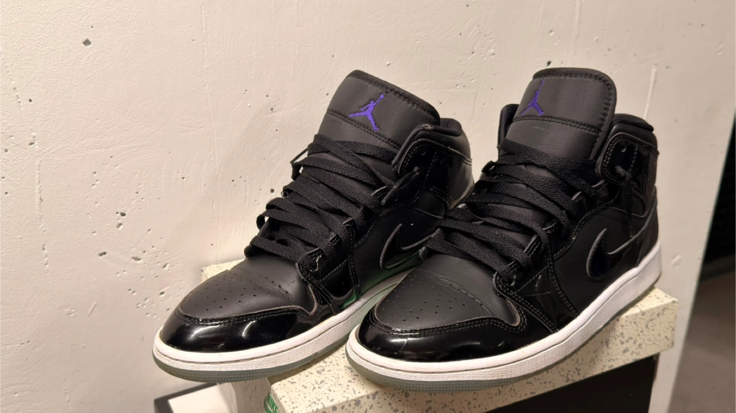 Jordan Air Jordan 1 Mid SE "Space Jam" sneakers - photo 5