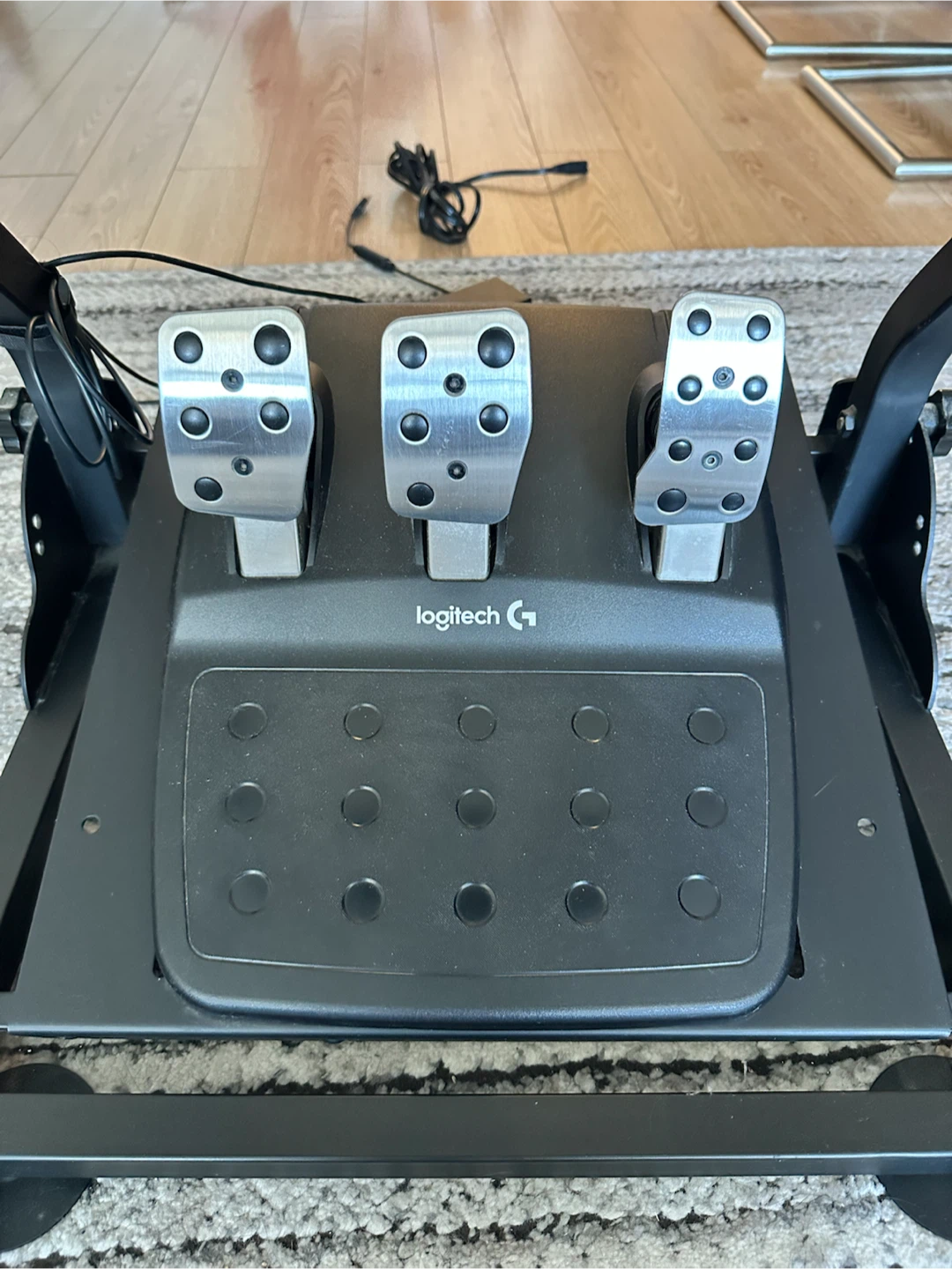 Logitech G920 Driving Force Racing Wheel and Pedals - photo 3