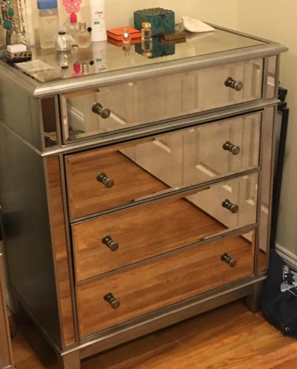 Pier1 Hayworth Mirrored 4 Drawer Dresser