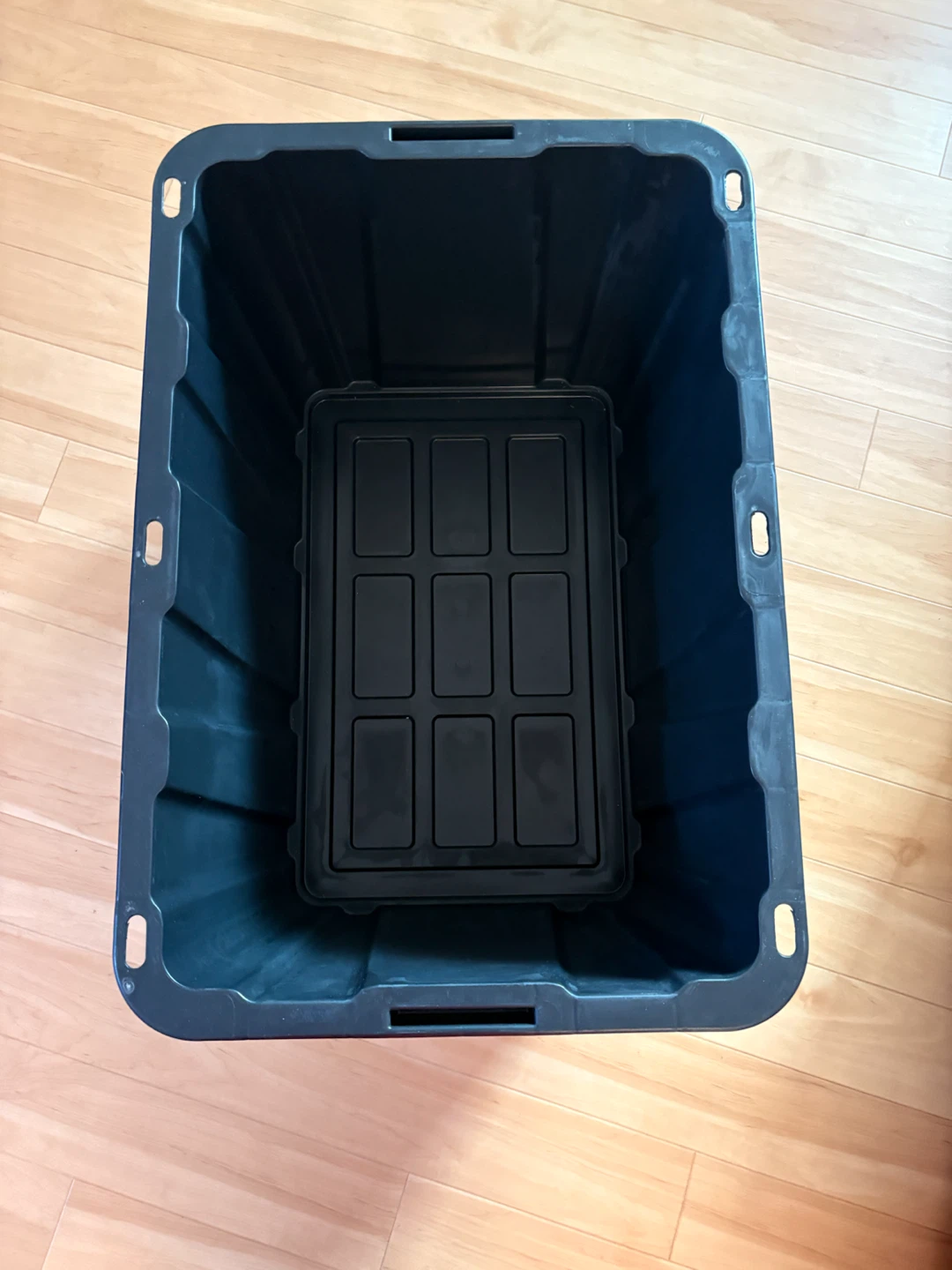 HDX Tough Tote 27 Gallon Storage Bin - photo 3
