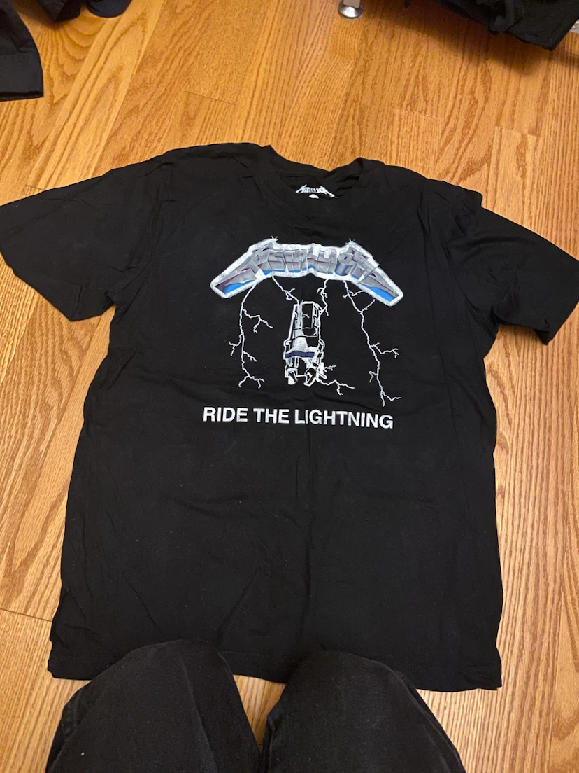 Metallica Ride the Lightning T-Shirt - photo 2