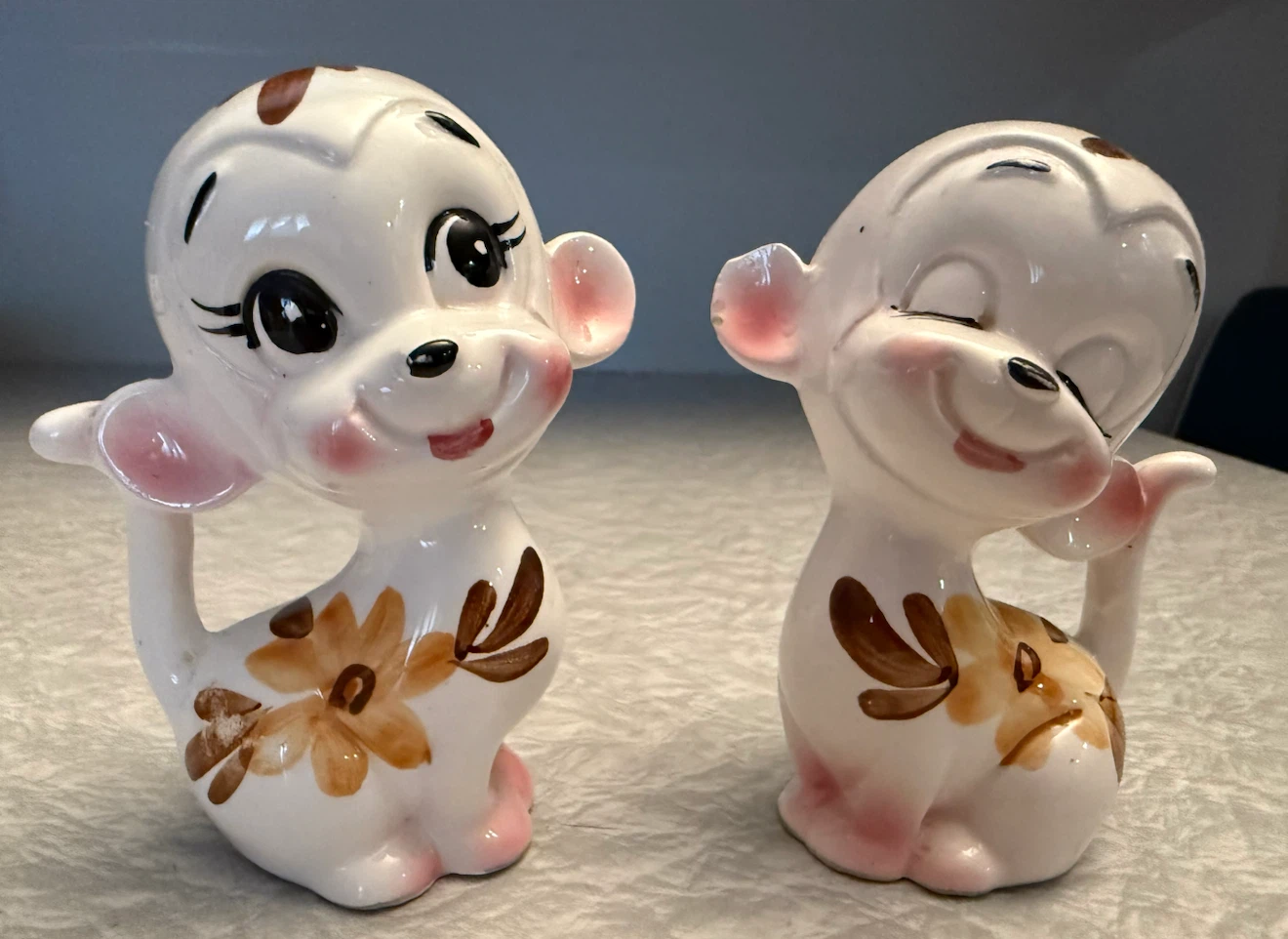 Vintage Cute Monkey Salt and pepper