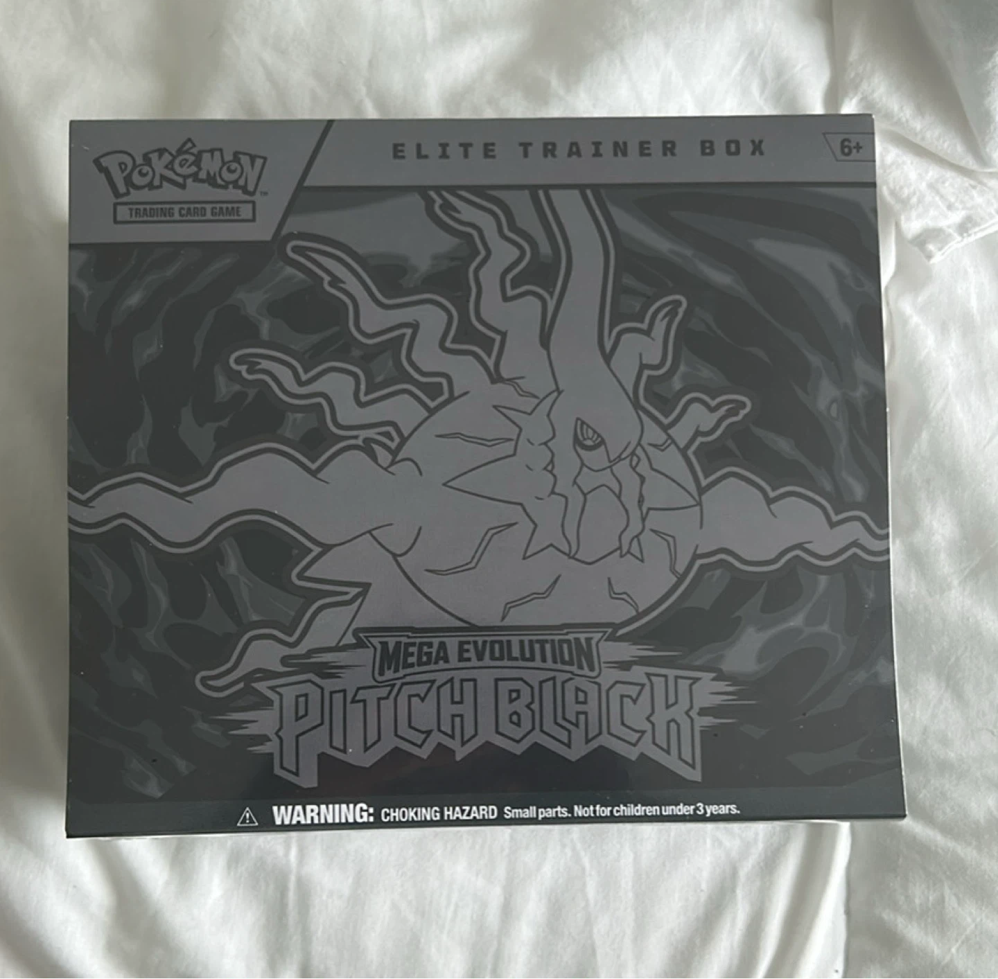 Pokemon - Pitch Black ETB