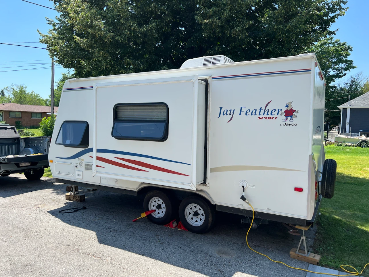 2008 Jayco Jay Feather Sport 199 —Slide-Out! - photo 2