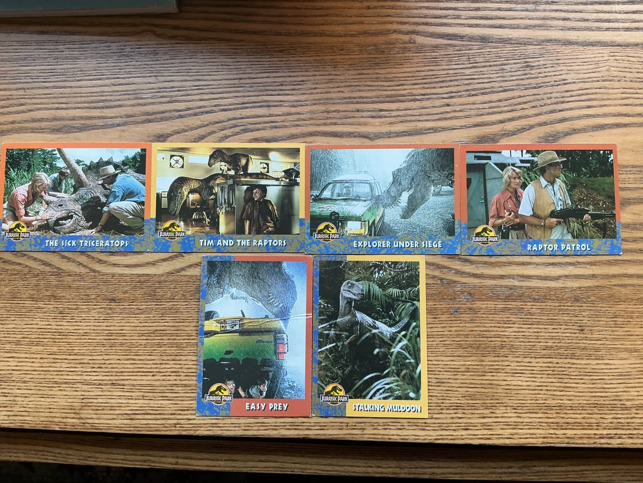 6 Vintage 1993 JURASSIC PARK TOPPS Trading Cards