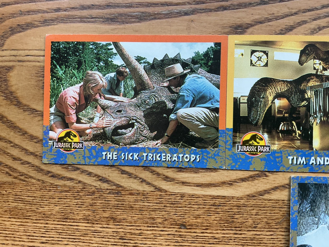 6 Vintage 1993 JURASSIC PARK TOPPS Trading Cards - photo 2