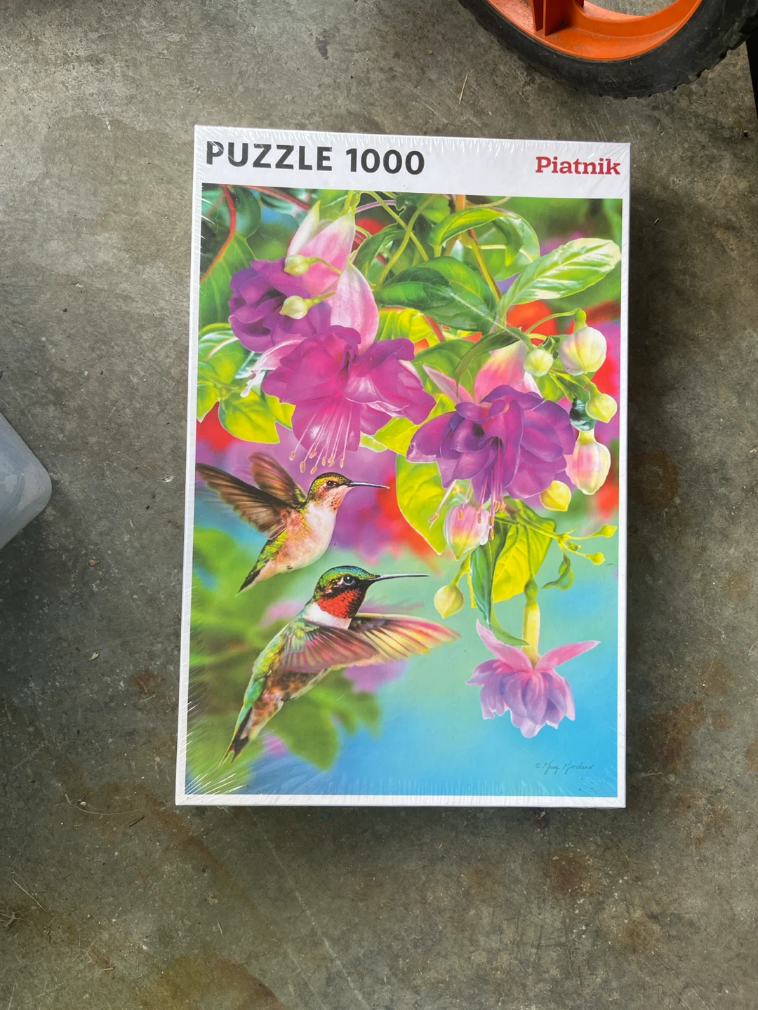 Piatnik 1000 Piece Puzzle - Hummingbirds and Fuchsia