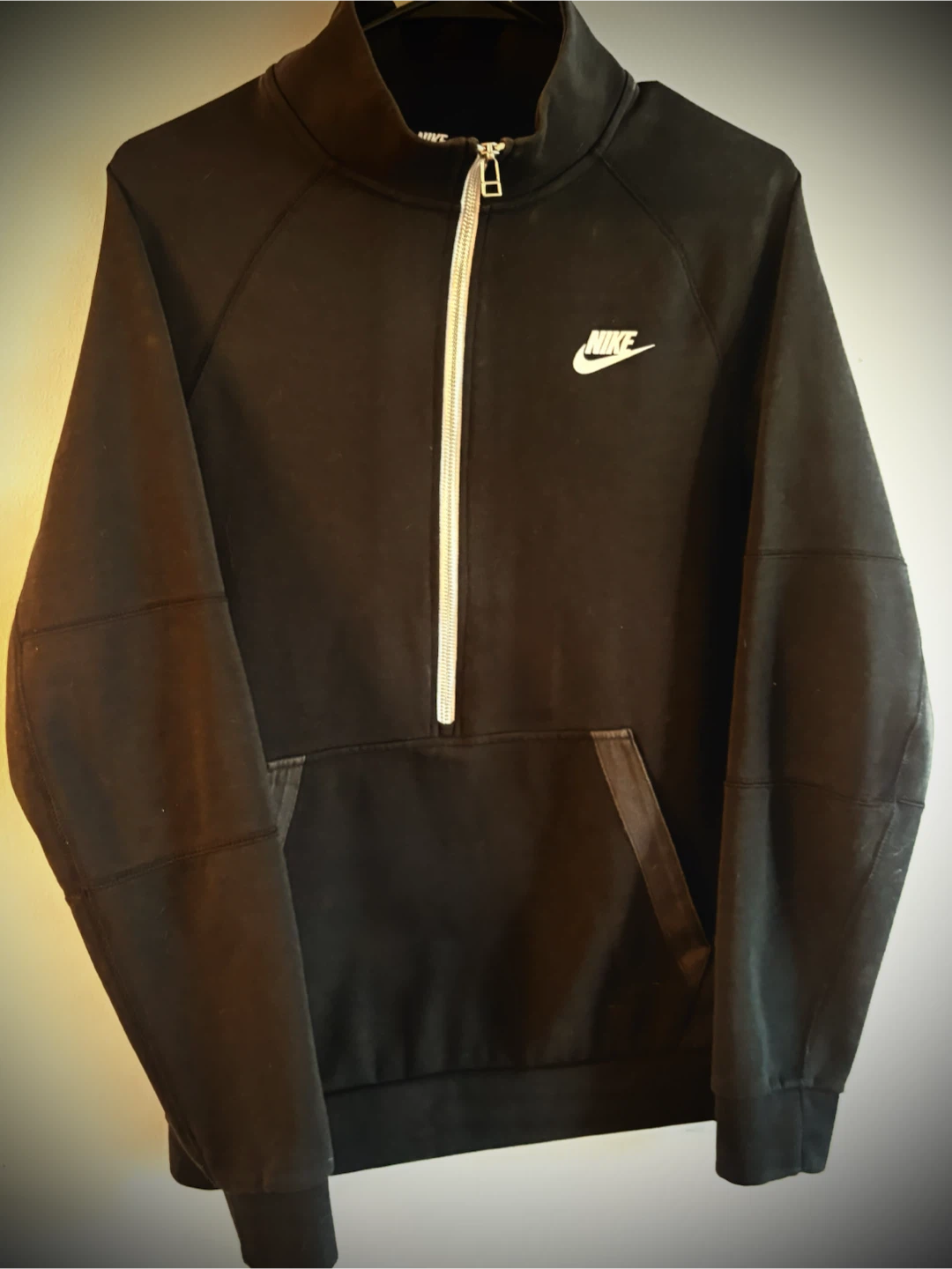 Nike ladies outfit with matching sandals! $35 for all!! - photo 2