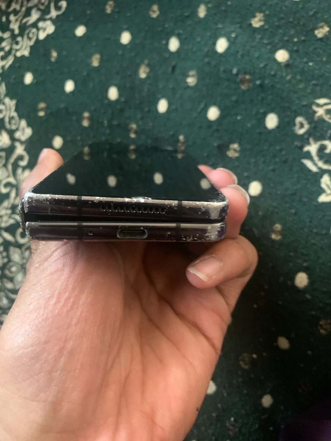 Samsung Galaxy Z Fold 4 for parts or repair - photo 3