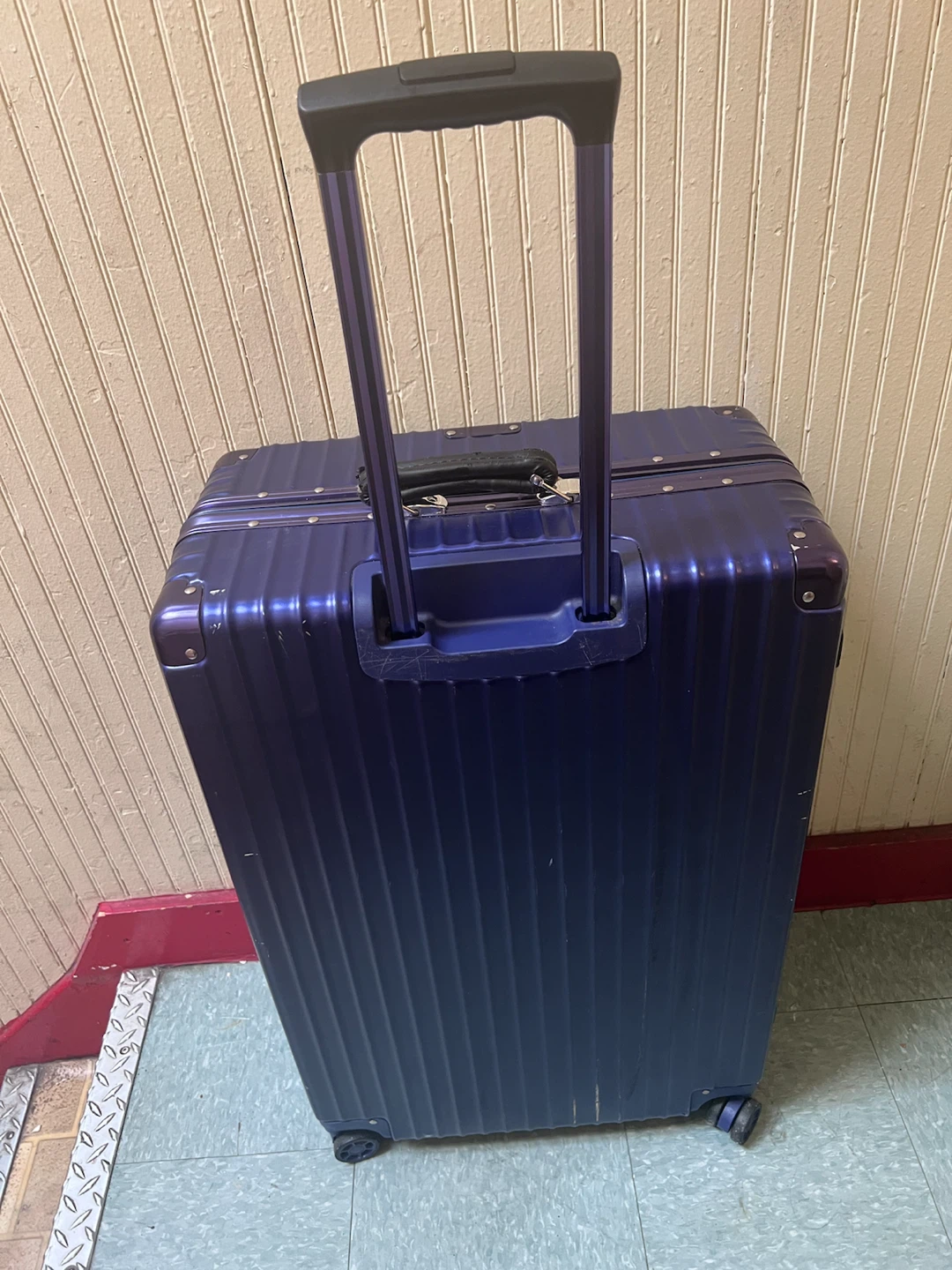 Purple Hardshell Rolling Suitcase - photo 3