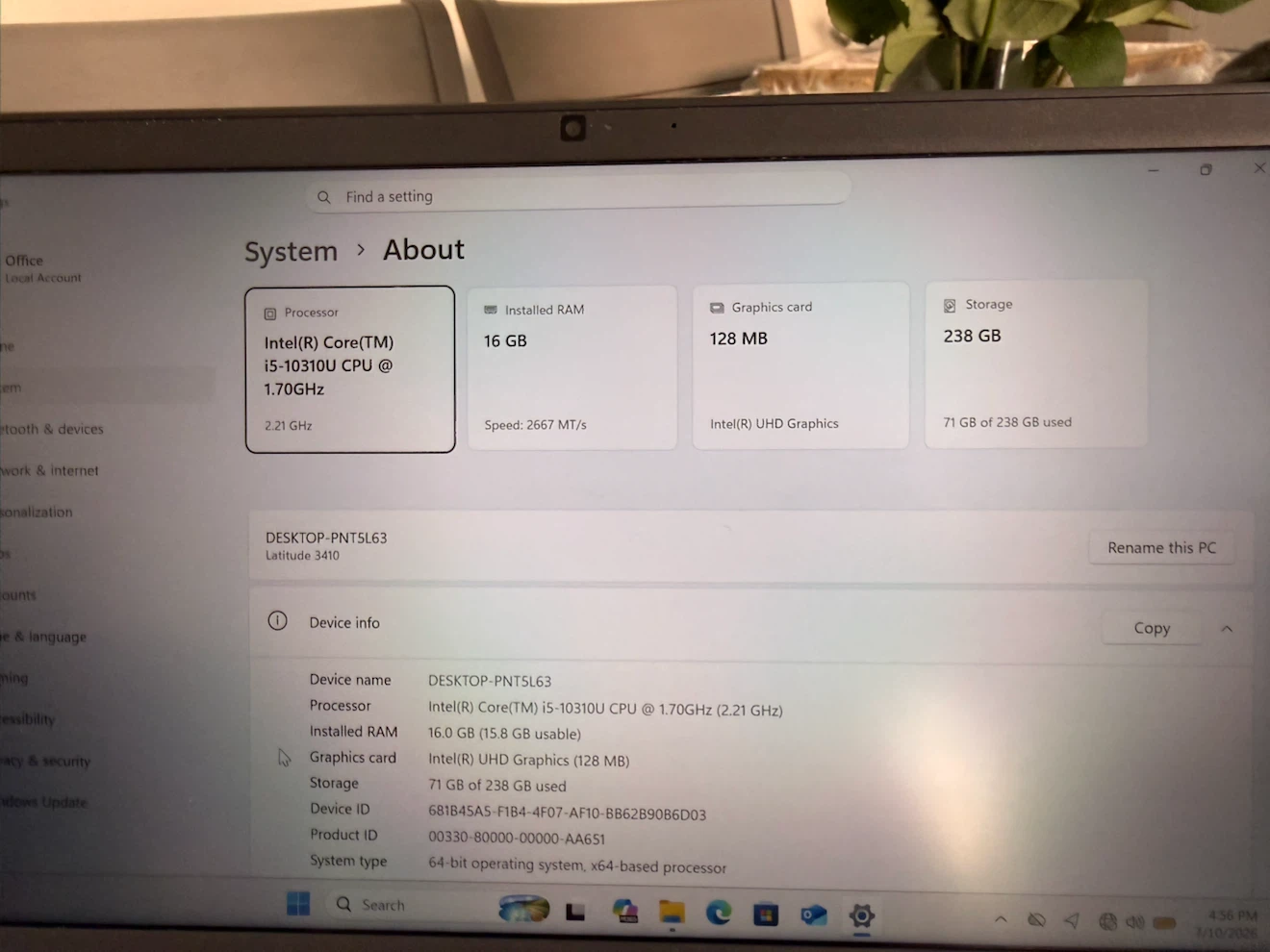 Dell Latitude 3410 Laptop - photo 3