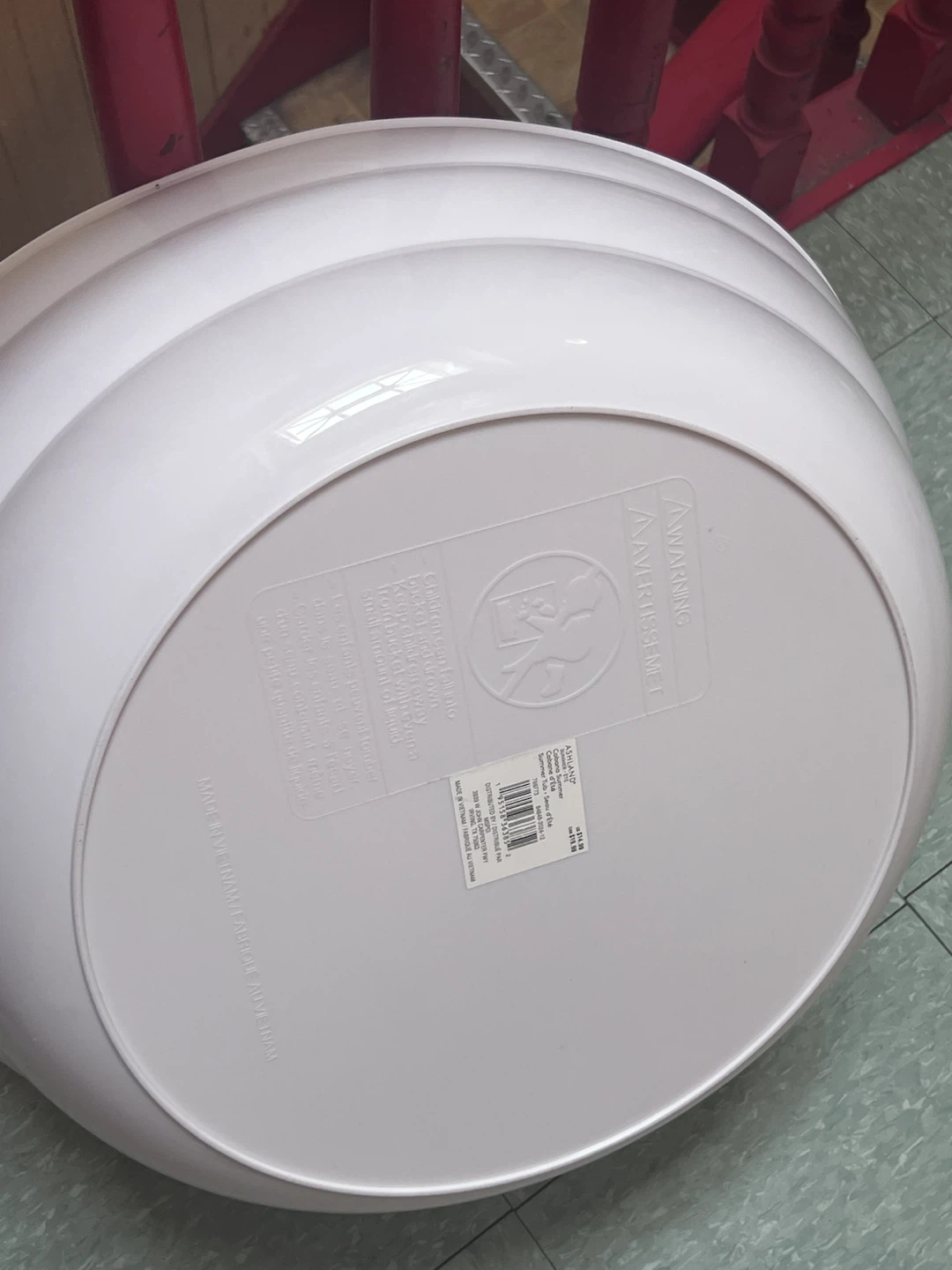 White Plastic tub - photo 2