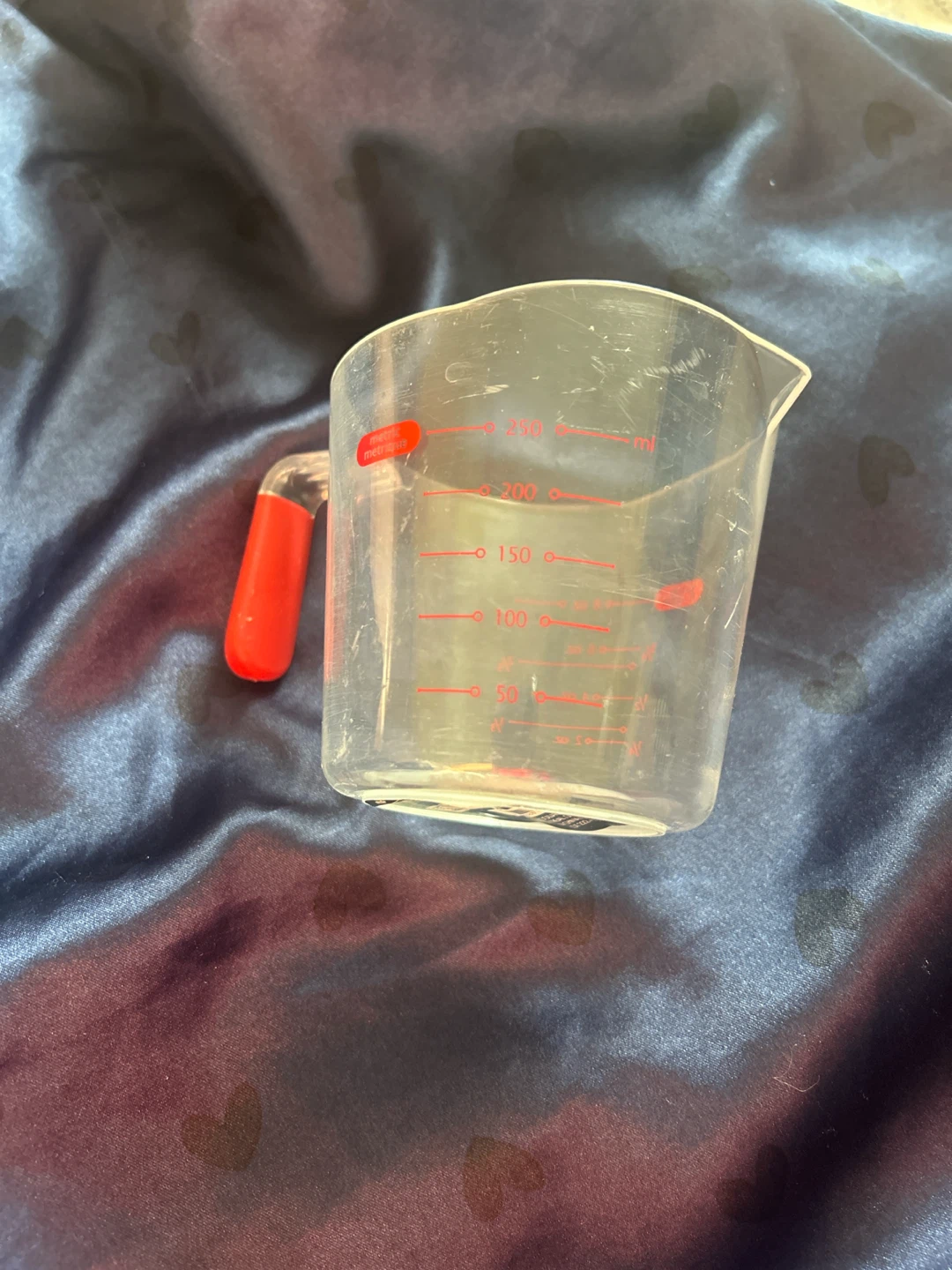 2 pieces Plastic Measuring Cup 250ml