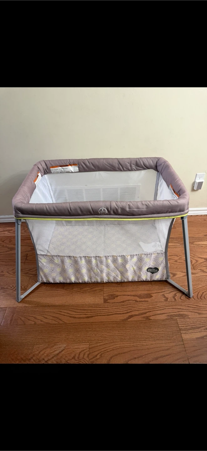 Baby Bed, Bassinet, Changing area, Playard - photo 4