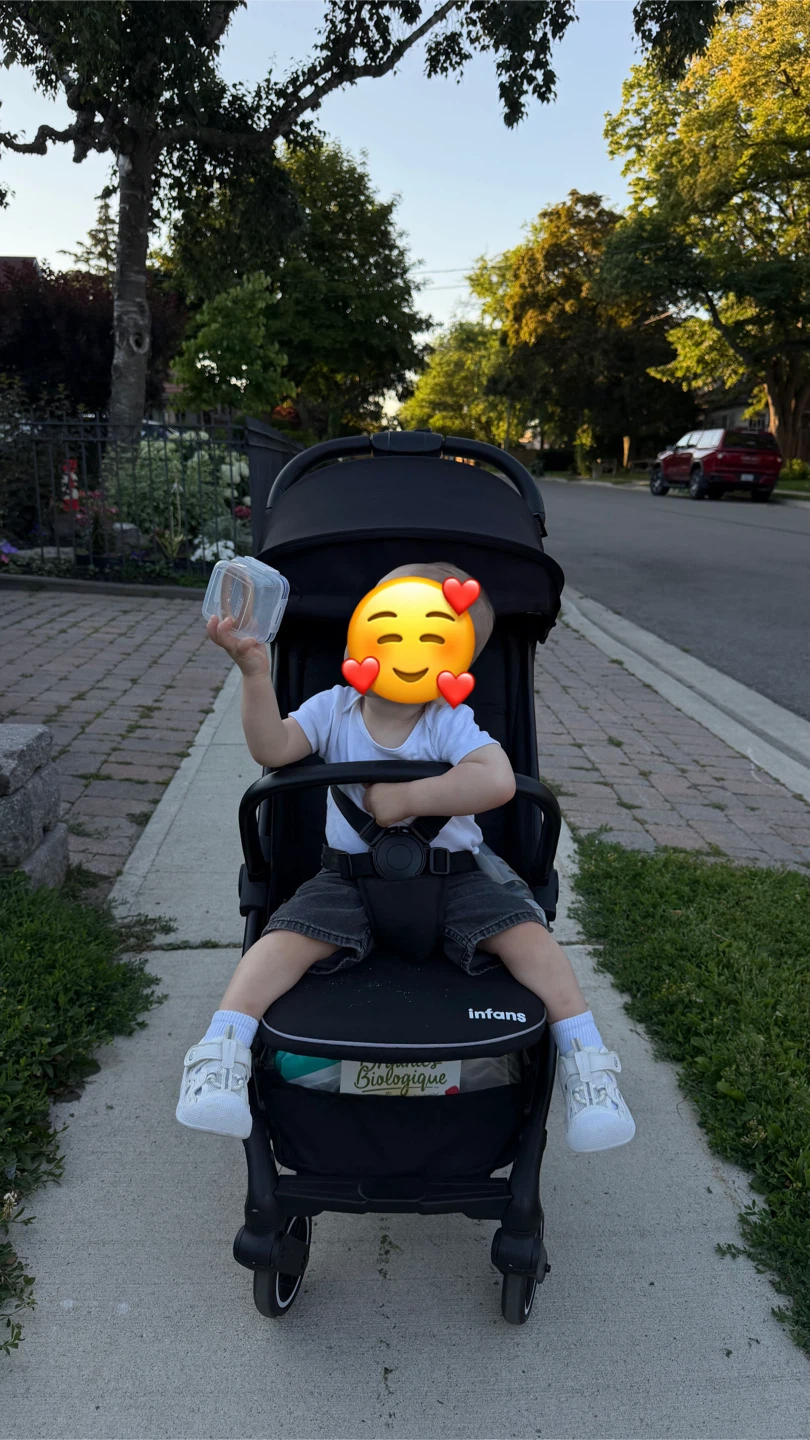 INFANS Ultra-Compact Fold Airplane Ready Travel Stroller