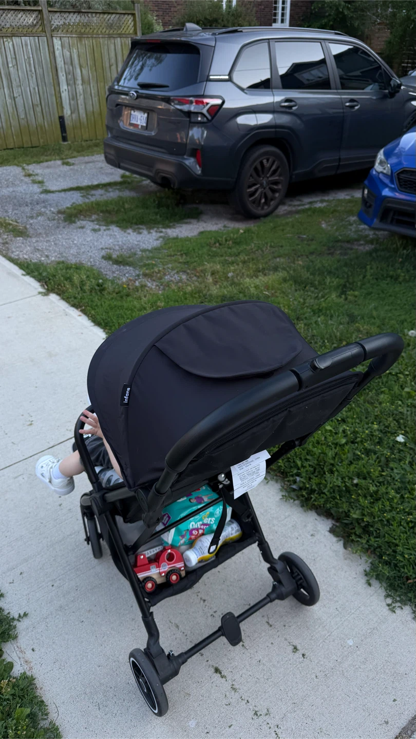 INFANS Ultra-Compact Fold Airplane Ready Travel Stroller - photo 4