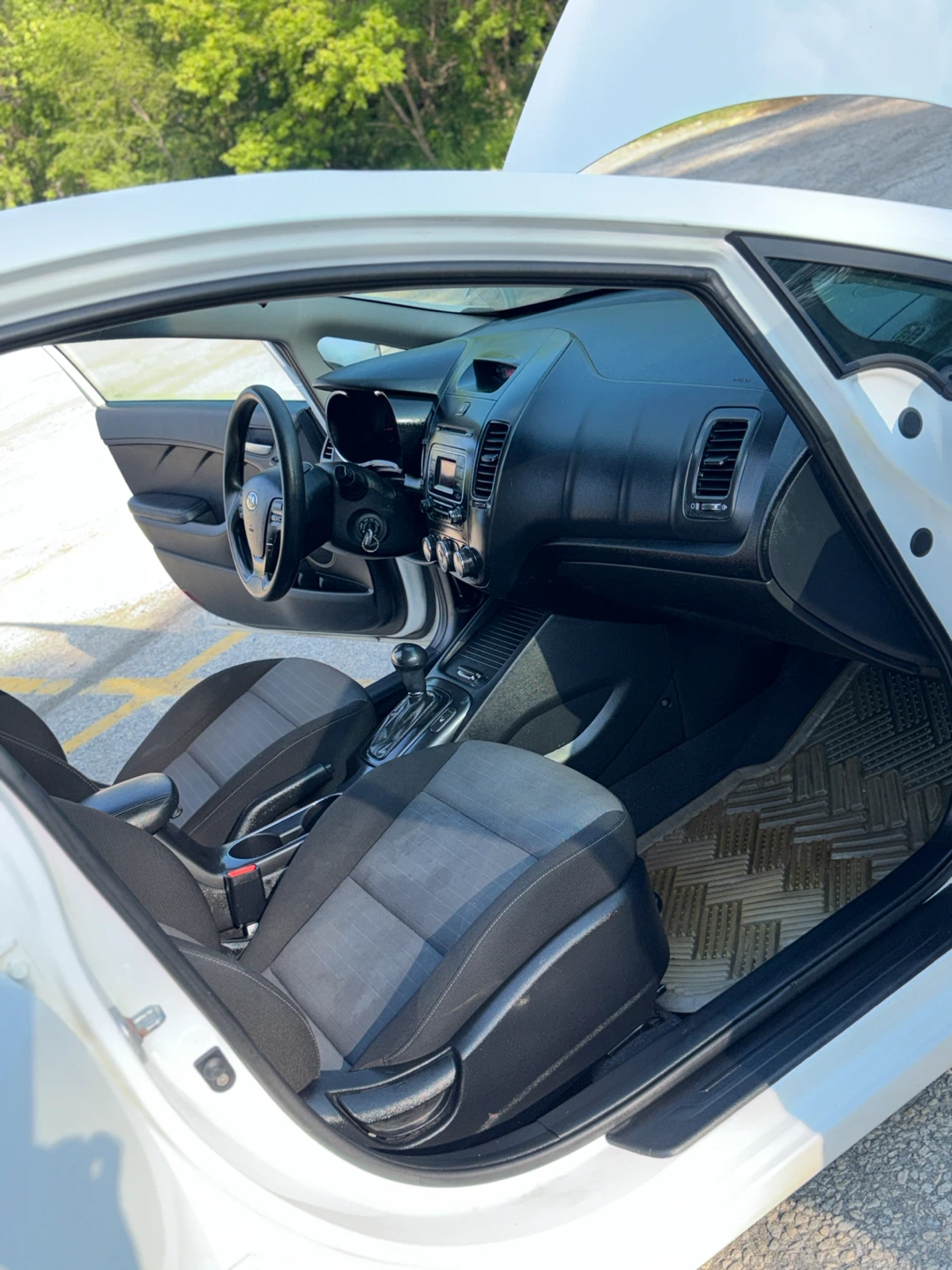 2015 Kia Forte - photo 4