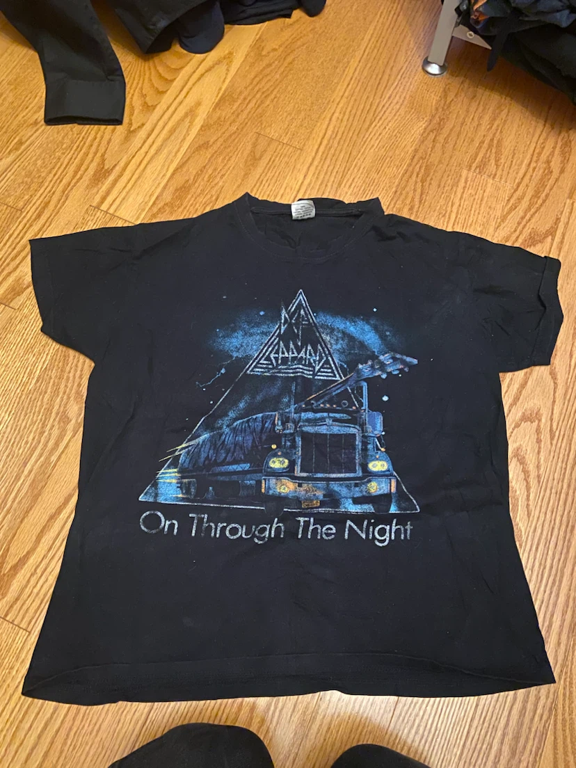 Def Leppard On Through The Night T-Shirt - Medium