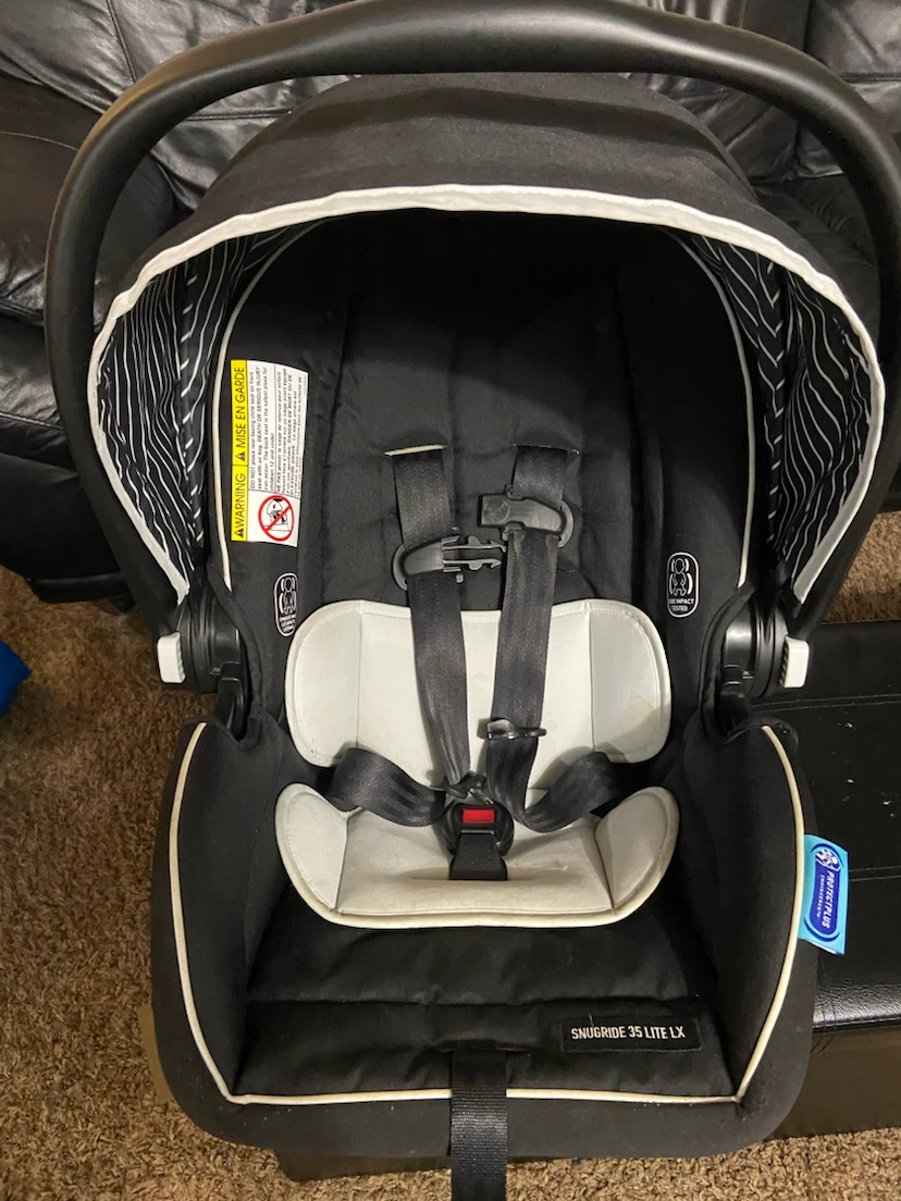 Graco SnugRide 35 Lite LX Infant Car Seat
