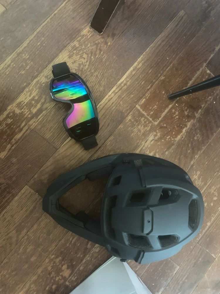 New ILM Adult Mountain Bike Helmet with Goggles - photo 2